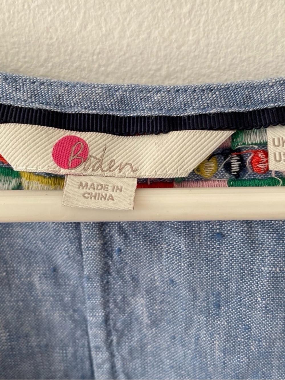 BODEN Heidi Embroidered Linen Top Us Size 12 - Picture 5 of 7